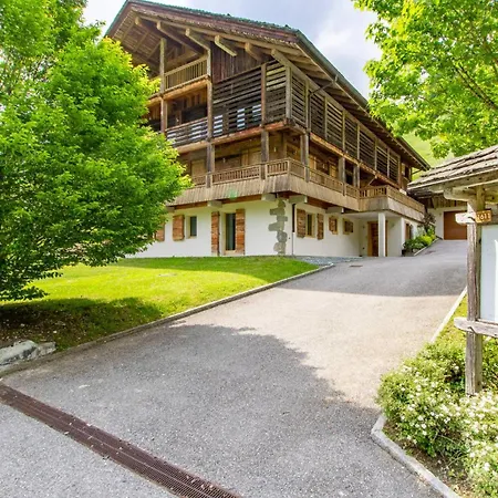 Le 4 - Numero 4 Apartment *